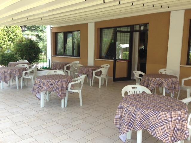 Residenza Hotel Garden Toscolano Maderno Exterior photo