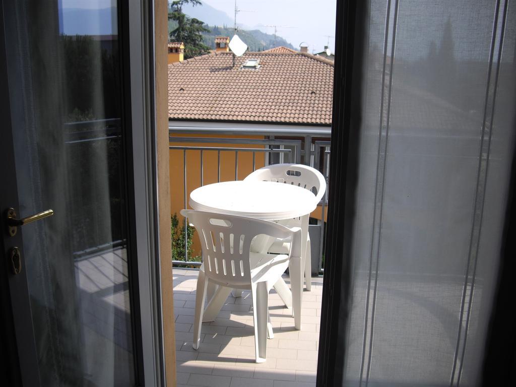 Residenza Hotel Garden Toscolano Maderno Exterior photo